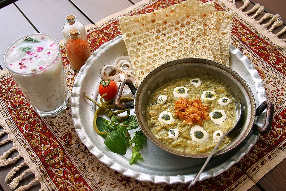 Kashk e badamjan
